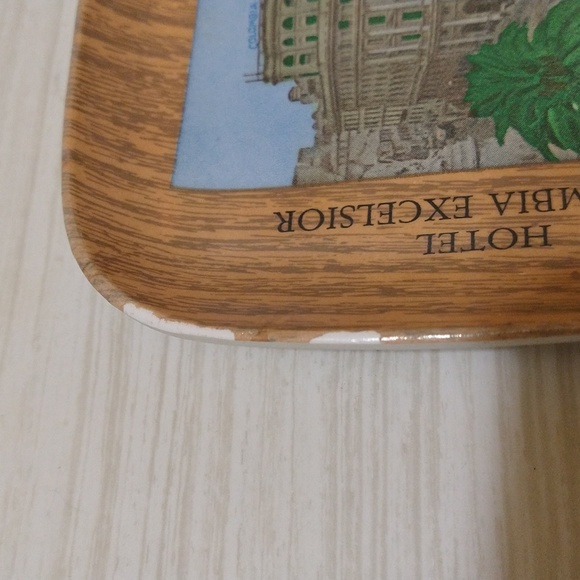 MCM Italian Souvenir Catch All Trays, Set of 2 Mid Century Decor Trays - Picture 6 of 6